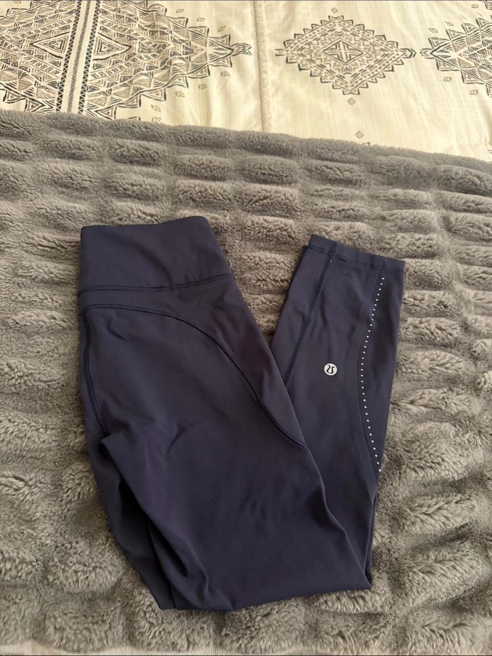 lululemon athletica women’s leggings, navy blue
